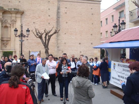 DIA INTERNACIONAL CONTRA LA DISCRIMINACION RACIAL Y LA XENOFOBIA 21 DE MARZO DE 2011 - 7